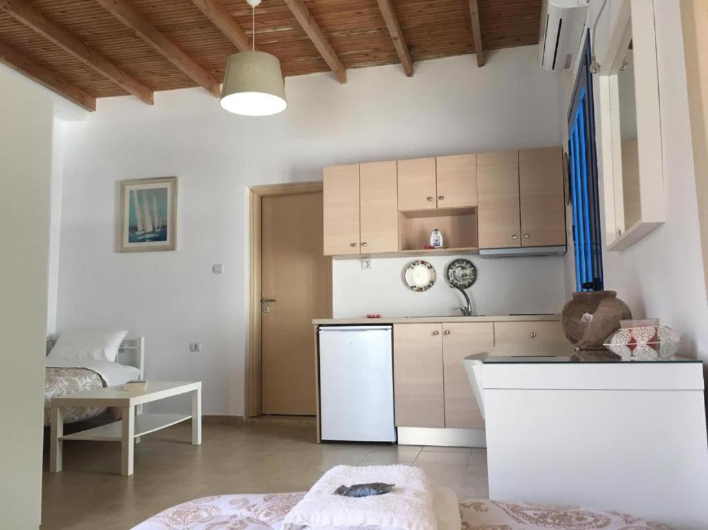 Appartamento Maistrali Studio Loutro Esterno foto